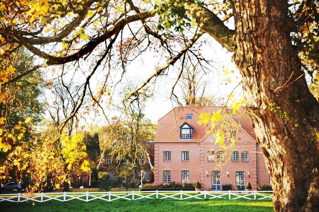 Hotel Ole Liese Panker ภายนอก รูปภาพ