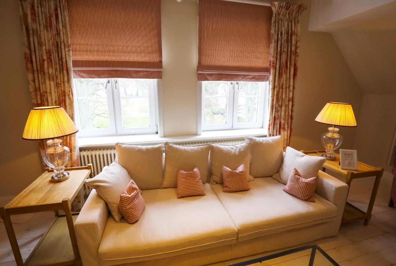 Hotel Ole Liese Panker ภายนอก รูปภาพ